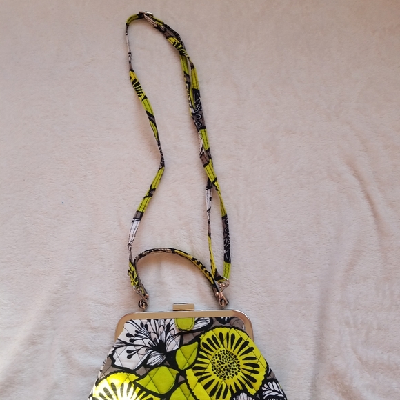 Vera Bradley Handbag - Picture 4 of 5